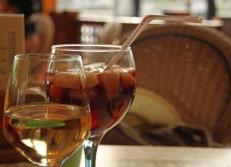 Prepara una sangría para tus invitados estas fiestas