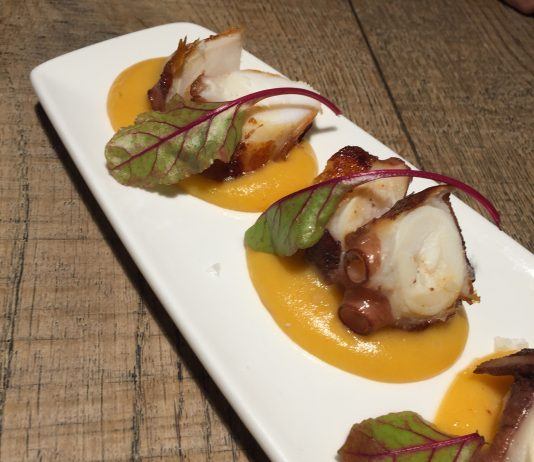 ¿Tienes una cena con amigos esta semana? Queda en el restaurante Loria restaurante Loria
