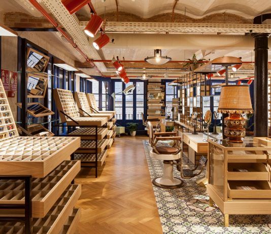 Nueva flagship store para amantes de las gafas extremadas etnia barcelona flagship borne