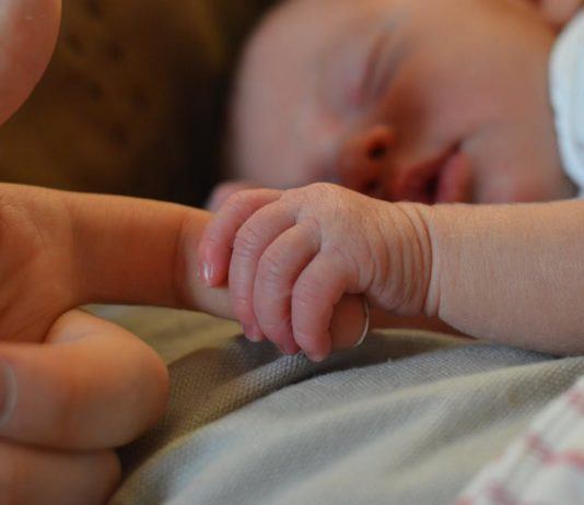 Masaje para mamás y bebés a dúo en Bali